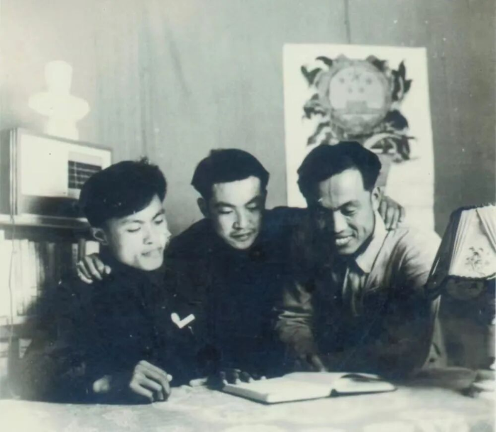 贲德1